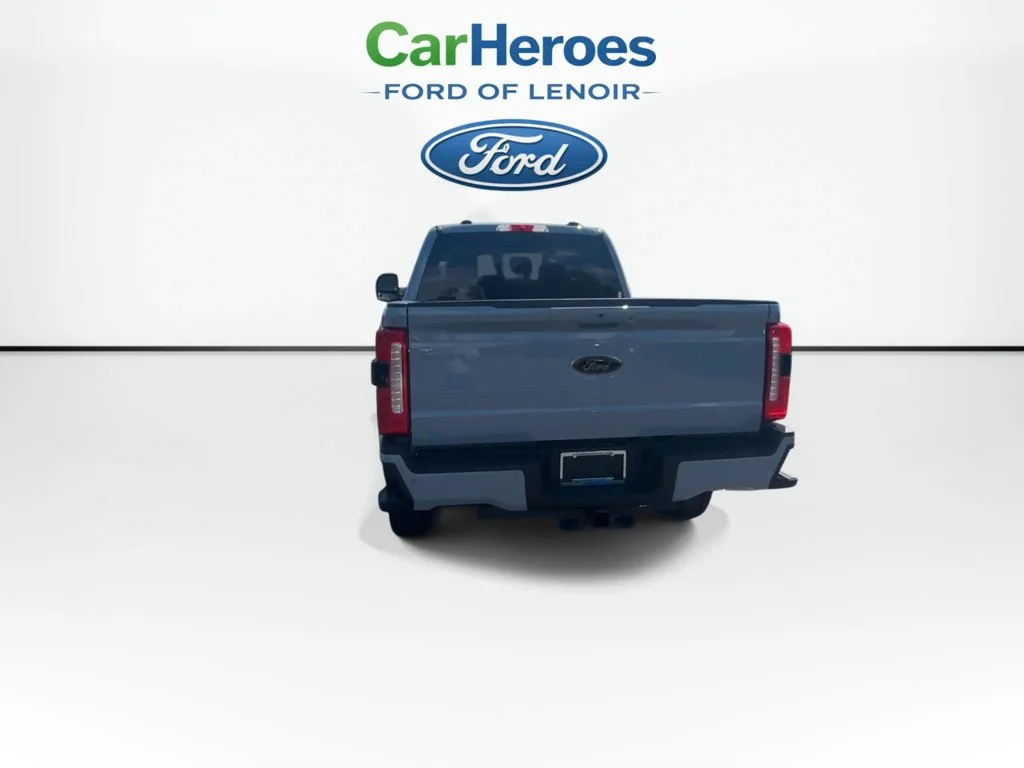 New 2026 Glacier Gray Metallic Tri-Coat Ford F-250® Lariat® image 7