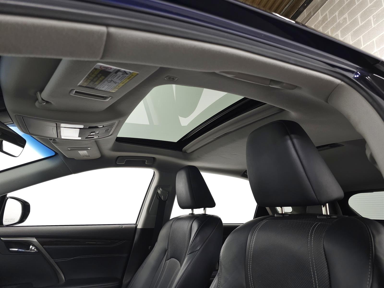Used 2017 Blue Lexus PREMIUM image 17