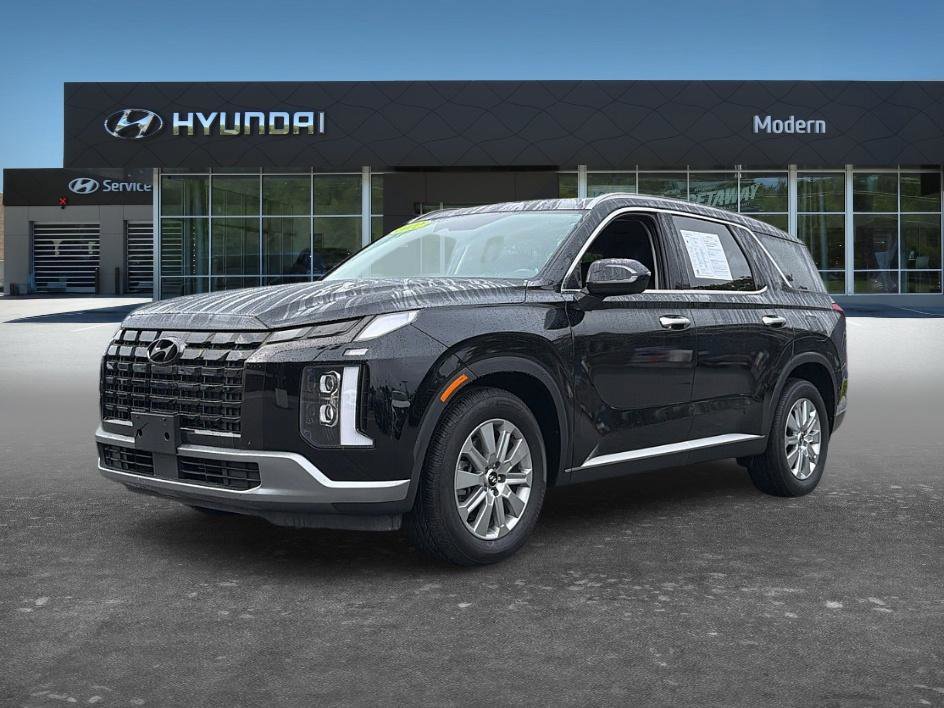 Used 2023 Abyss Black Pearl Hyundai SEL image 1