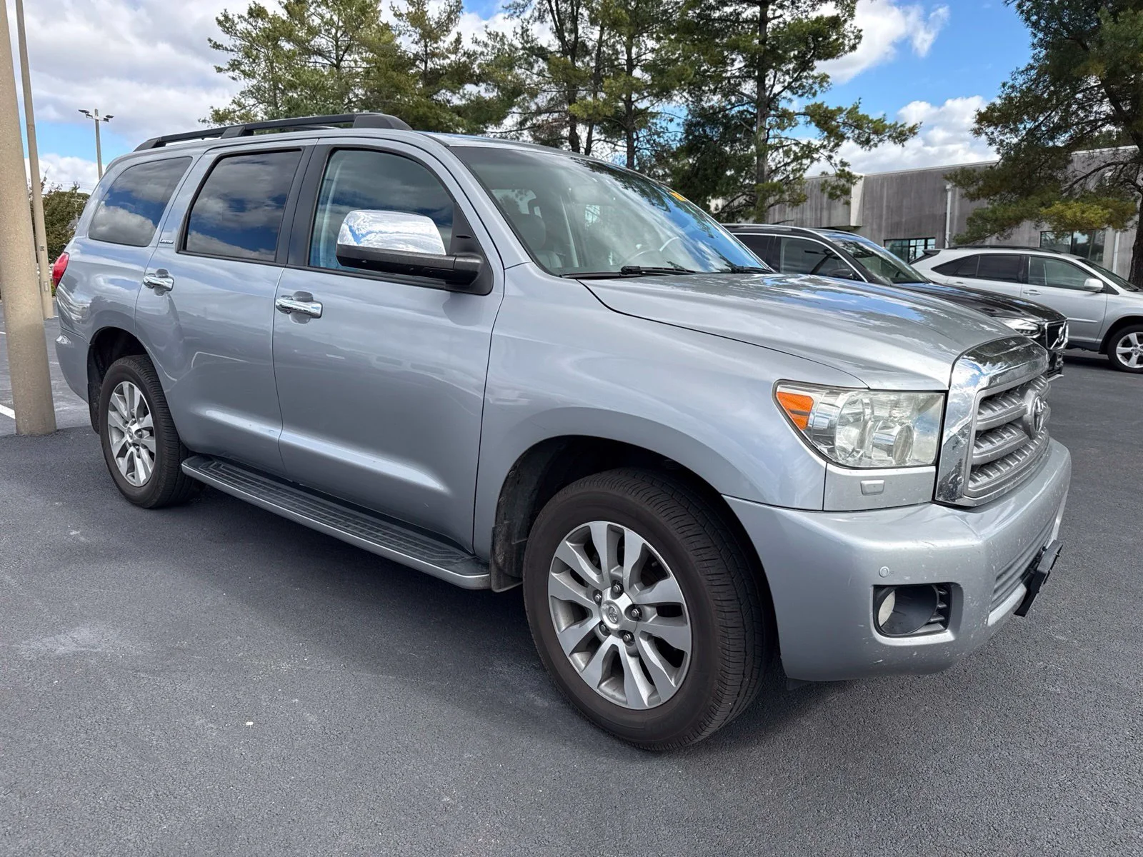 Used 2016 Silver Toyota Limited image 3