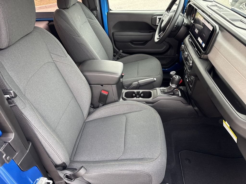 New 2026 Hydro Blue Pearlcoat Jeep Sport image 33