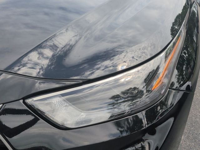 Used 2022 Black Toyota XLE image 10