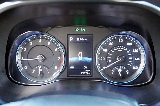 Used 2023 Gray Hyundai SEL image 31