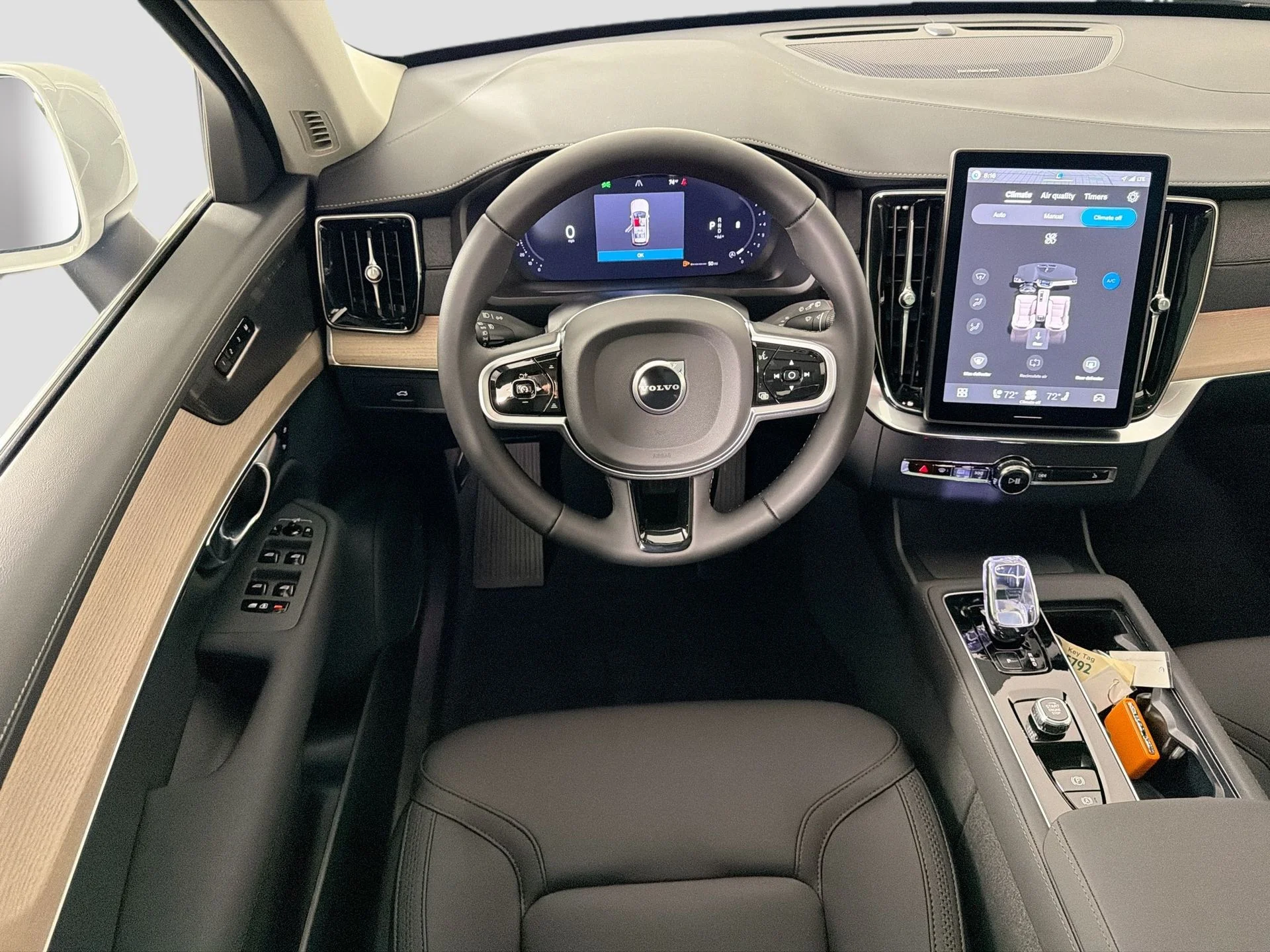New 2026 Crystal White Volvo Plus image 23
