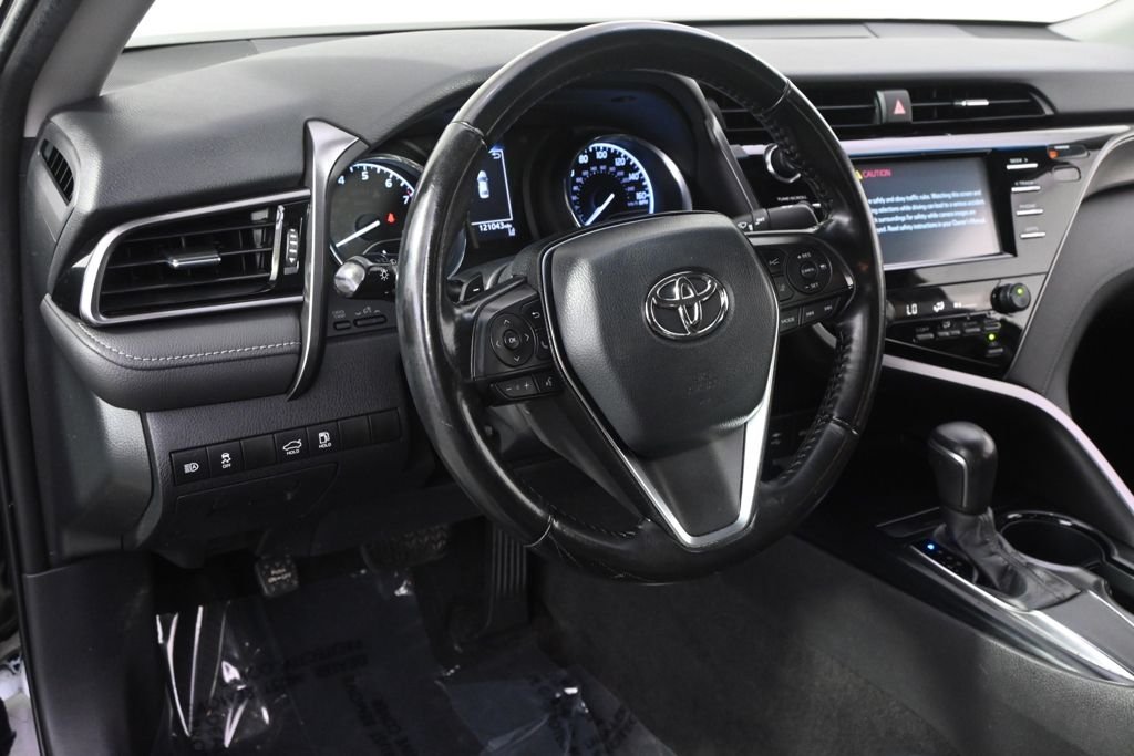 Used 2019 Midnight Black Metallic Toyota SE image 12