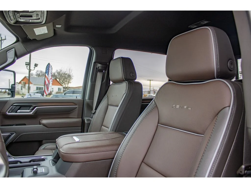 New 2026 Glacier White Tricoat GMC Denali image 17
