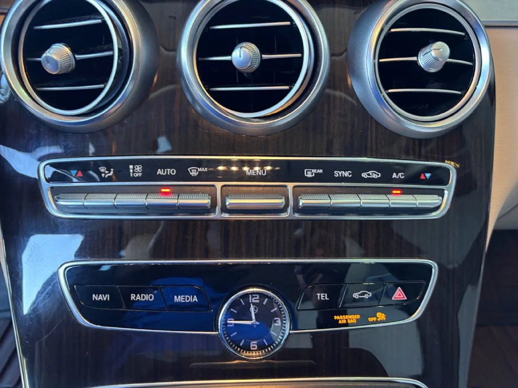 Used 2020 White Mercedes-Benz C 300 image 25