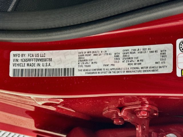 New 2027 Molten Red Pearl-Coat Exterior Paint RAM Big Horn/Lone Star image 30