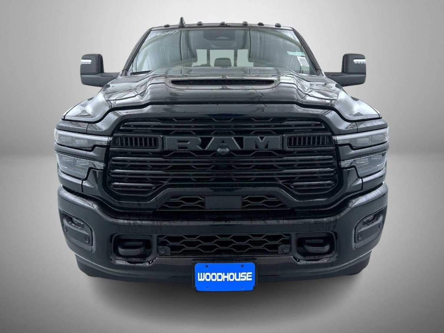 New 2026 Diamond Black Crystal Pearl-Coat Exterior Paint RAM Laramie image 2