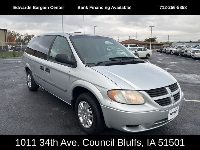 Used 2007 Dodge Grand Caravan SE with VIN 1D4GP24E47B208802 for sale in Council Bluffs, IA