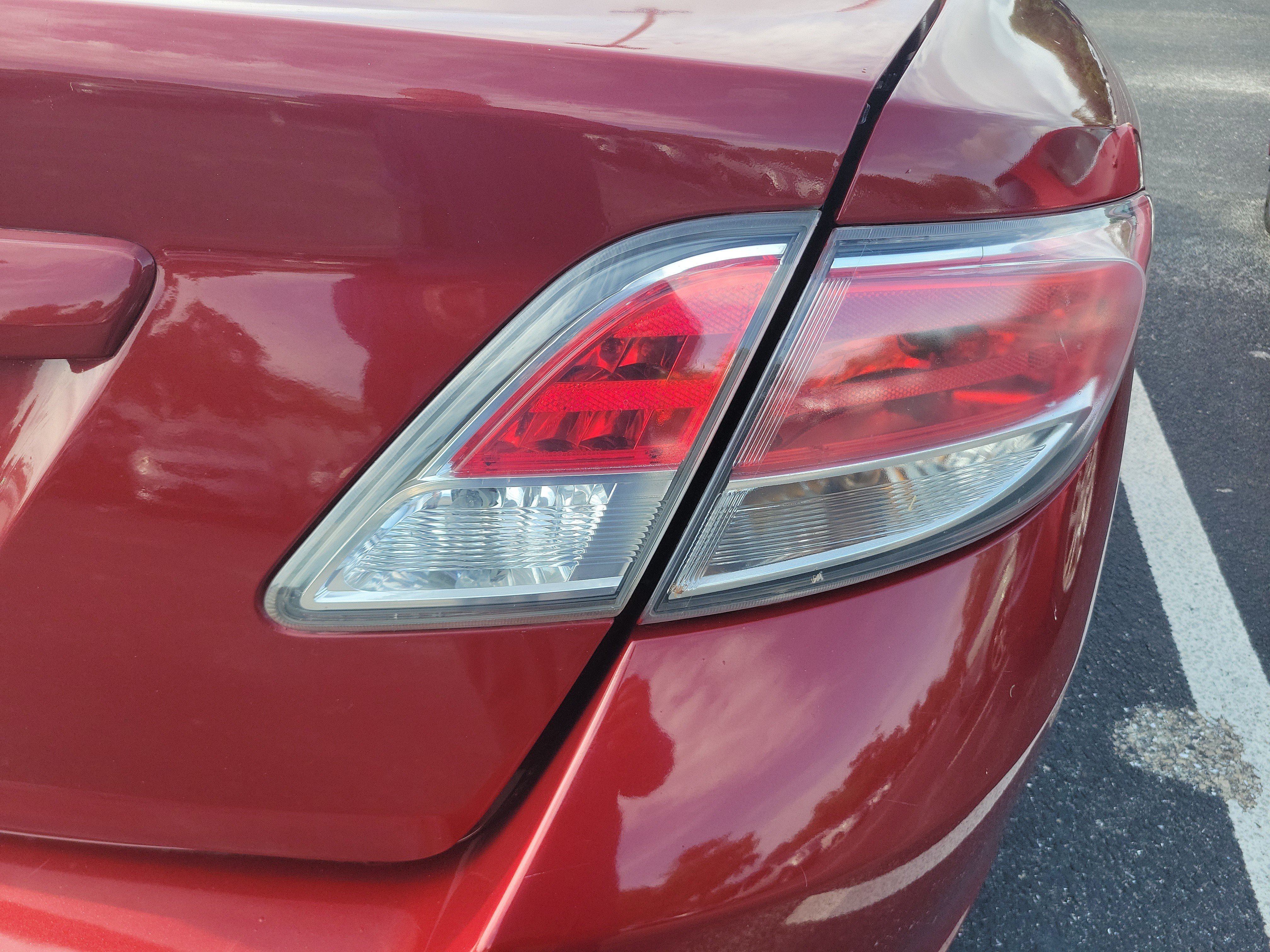 Used 2011 Sangria Red Mica Mazda i Sport image 10