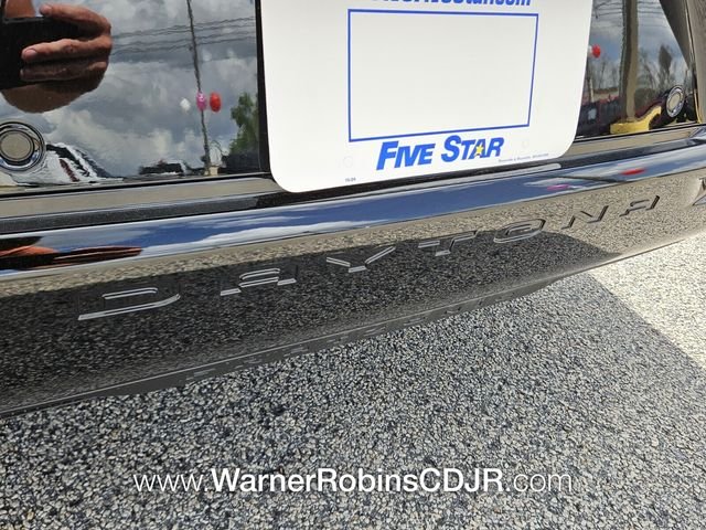 2025 Dodge Charger Daytona R/T - Photo 8