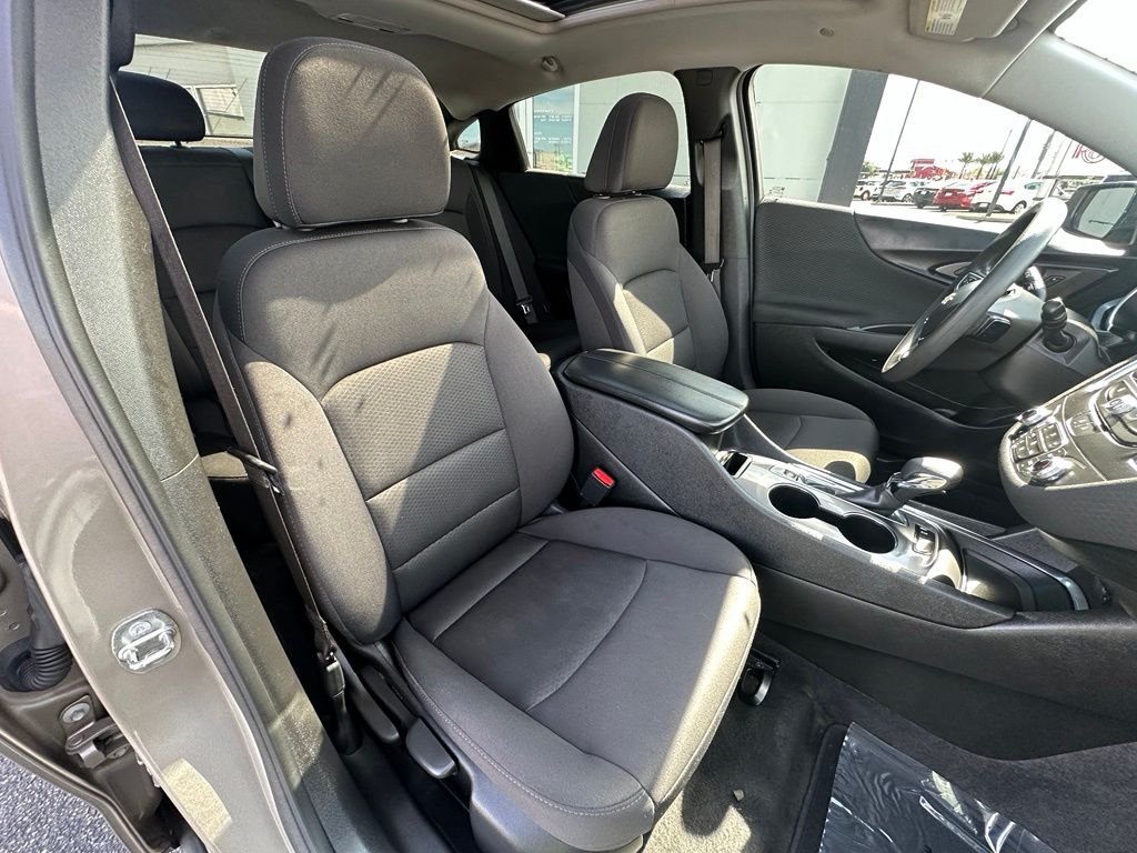 Used 2024 Gray Chevrolet LT image 19