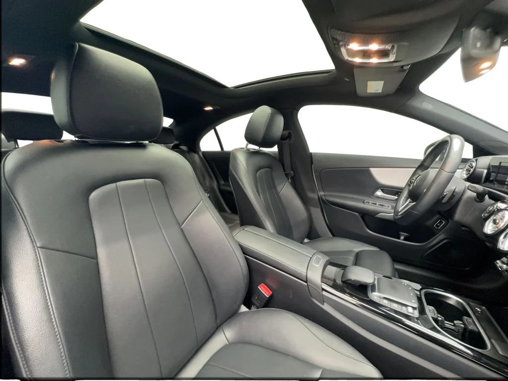 Used 2022 White Mercedes-Benz CLA 250 image 28