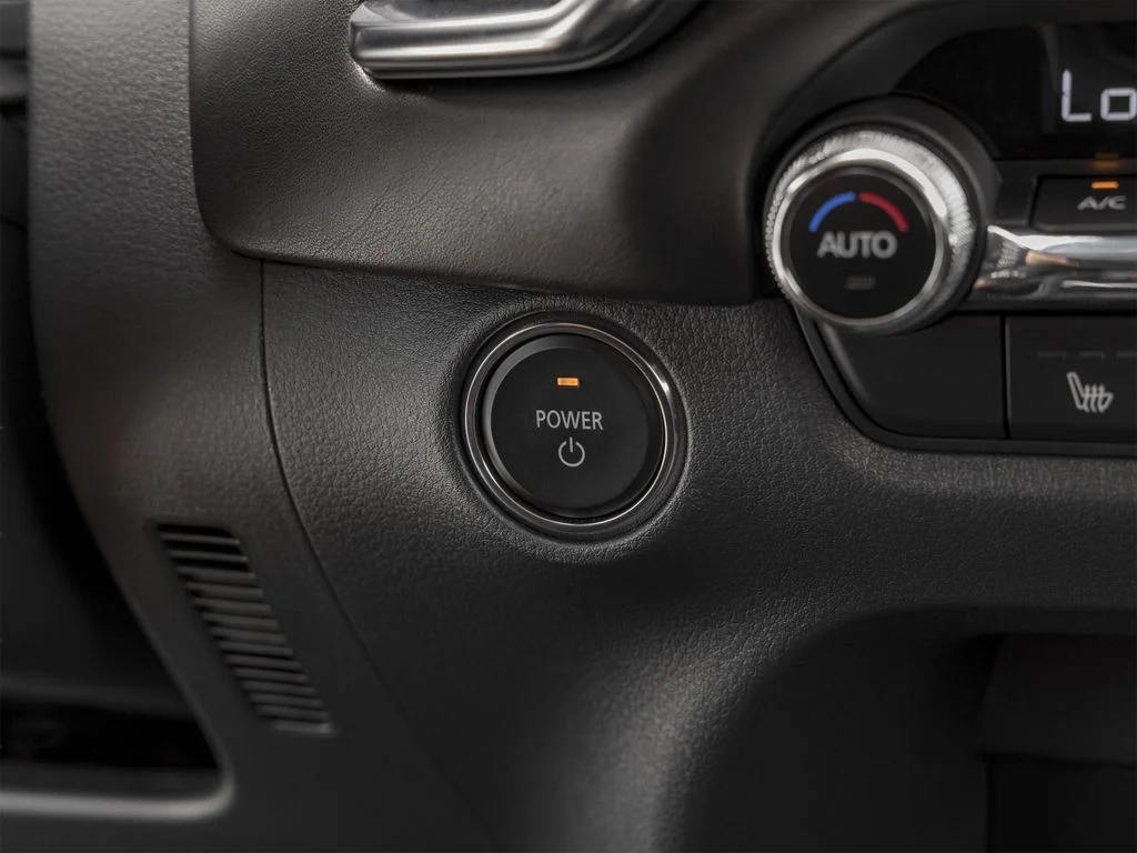 Used 2025 Gray Mazda Premium image 59