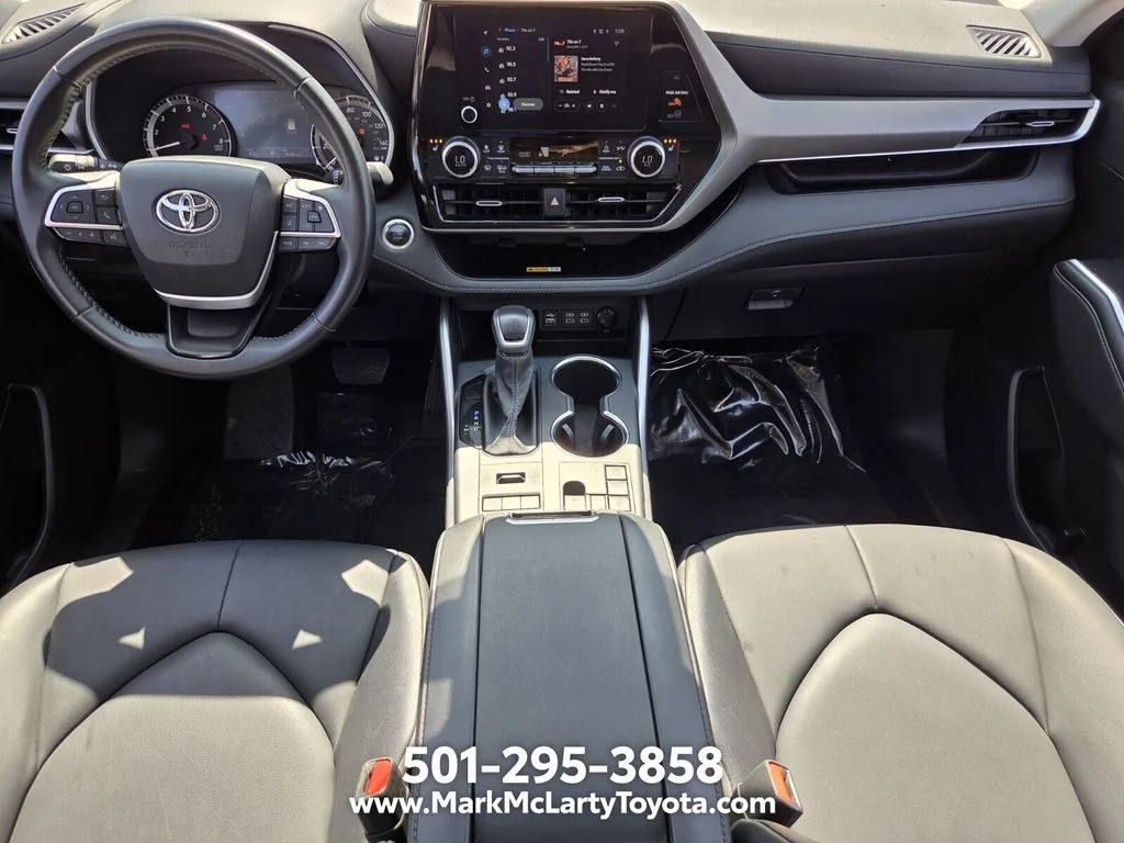 Used 2025 Gray Toyota XLE image 12