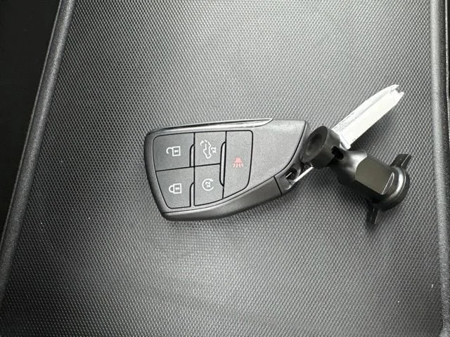New 2026 Onyx Black GMC SLT image 52