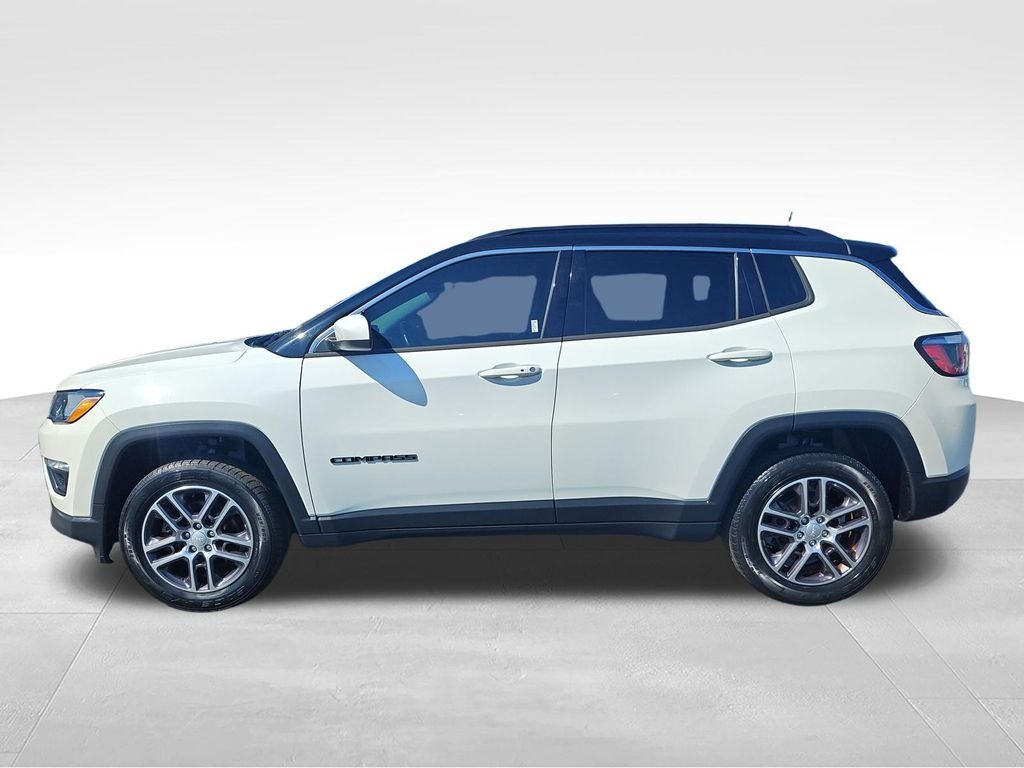 Used 2020 White Jeep Latitude image 2