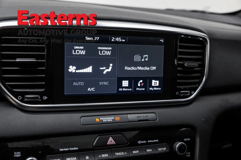 Used 2022 Blue Kia SX image 19