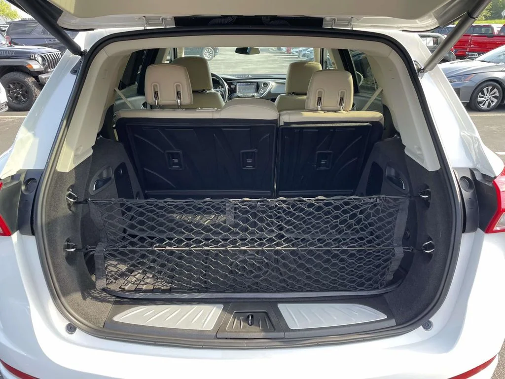 Used 2020 SUMMIT WHITE Buick Premium II image 12