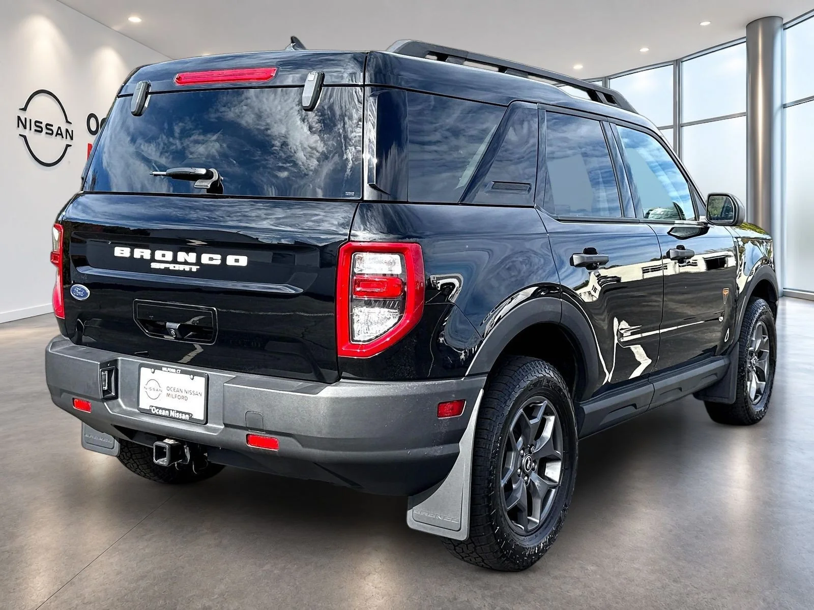 Used 2022 Shadow Black Ford Badlands image 5