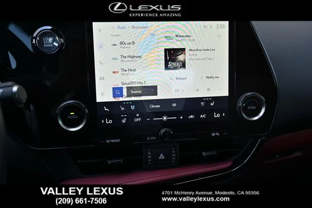 2025 Lexus NX 350 - Photo 15