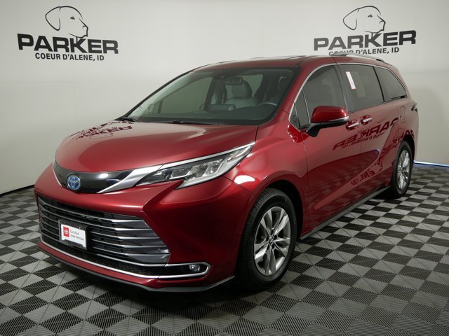 2023 Toyota Sienna Limited