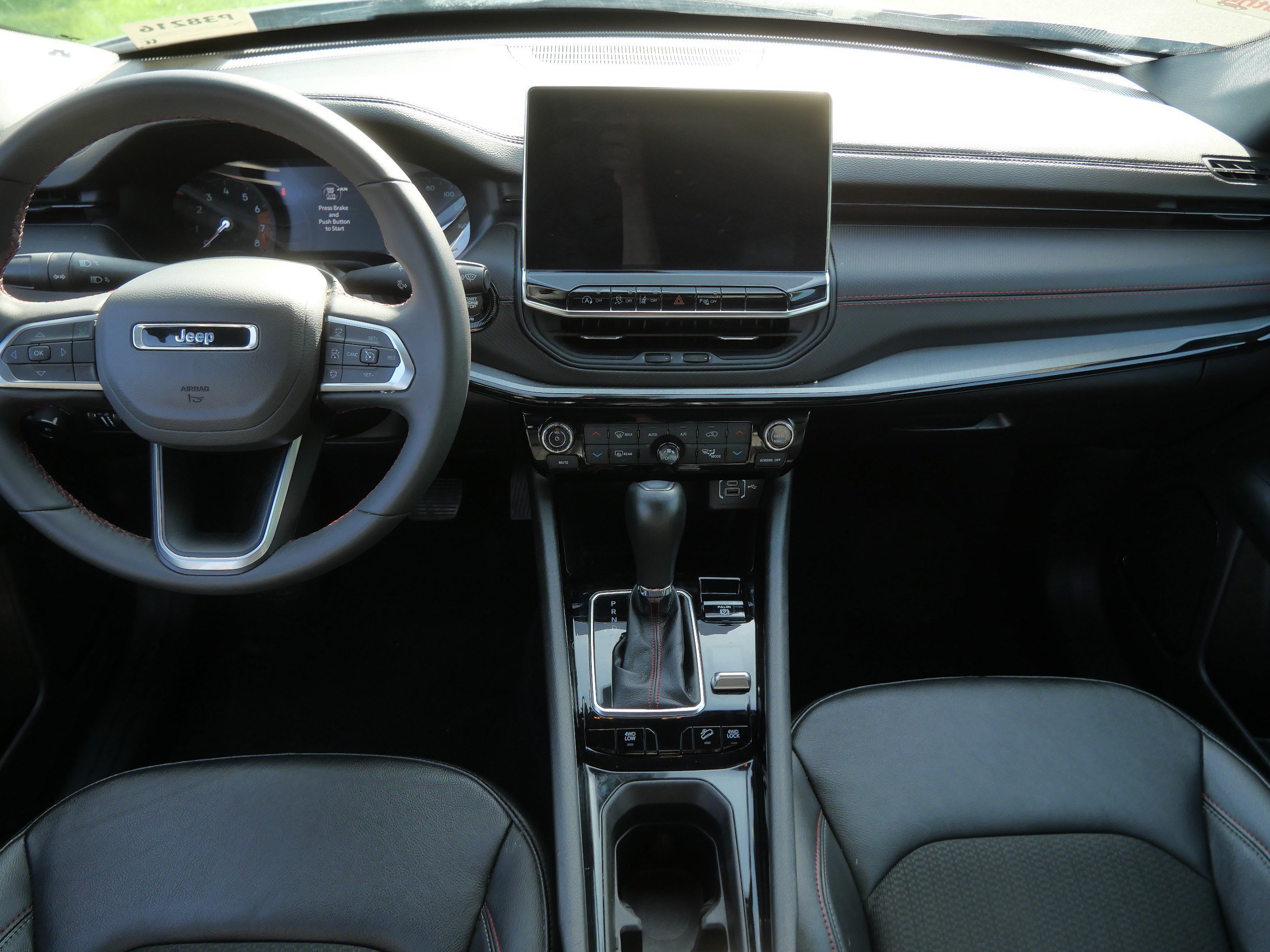 2025 Jeep Compass Trailhawk - Photo 10