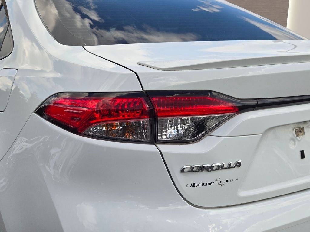 Used 2023 White Toyota SE image 8