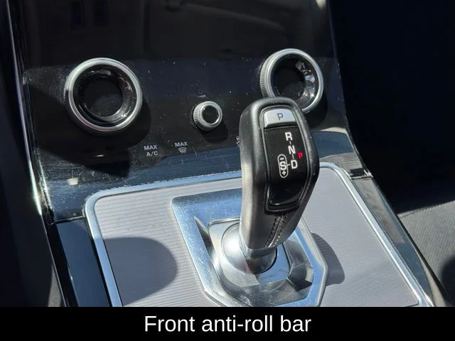 Used 2020 Silver Land Rover SE image 32