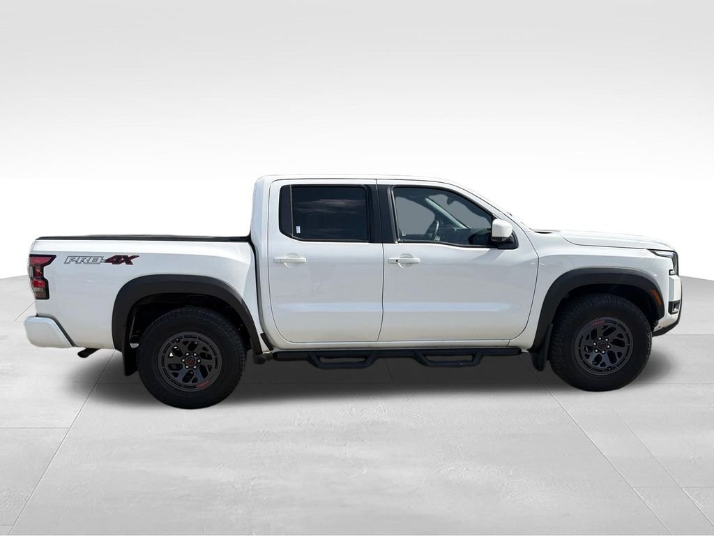 Used 2025 White Nissan PRO-4X image 6