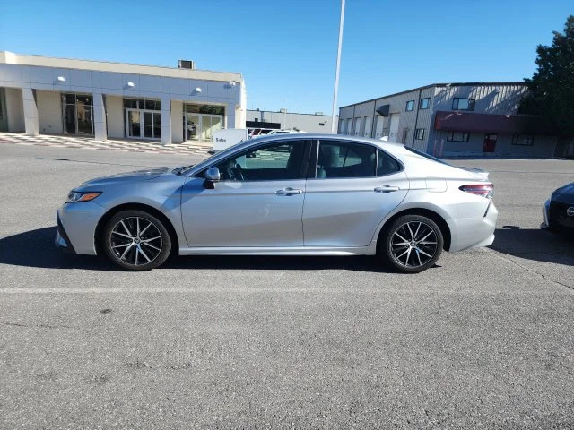 Used 2023 Silver Toyota SE image 4