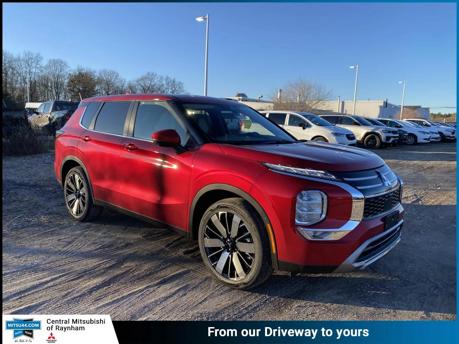 2026 Mitsubishi Outlander SE
