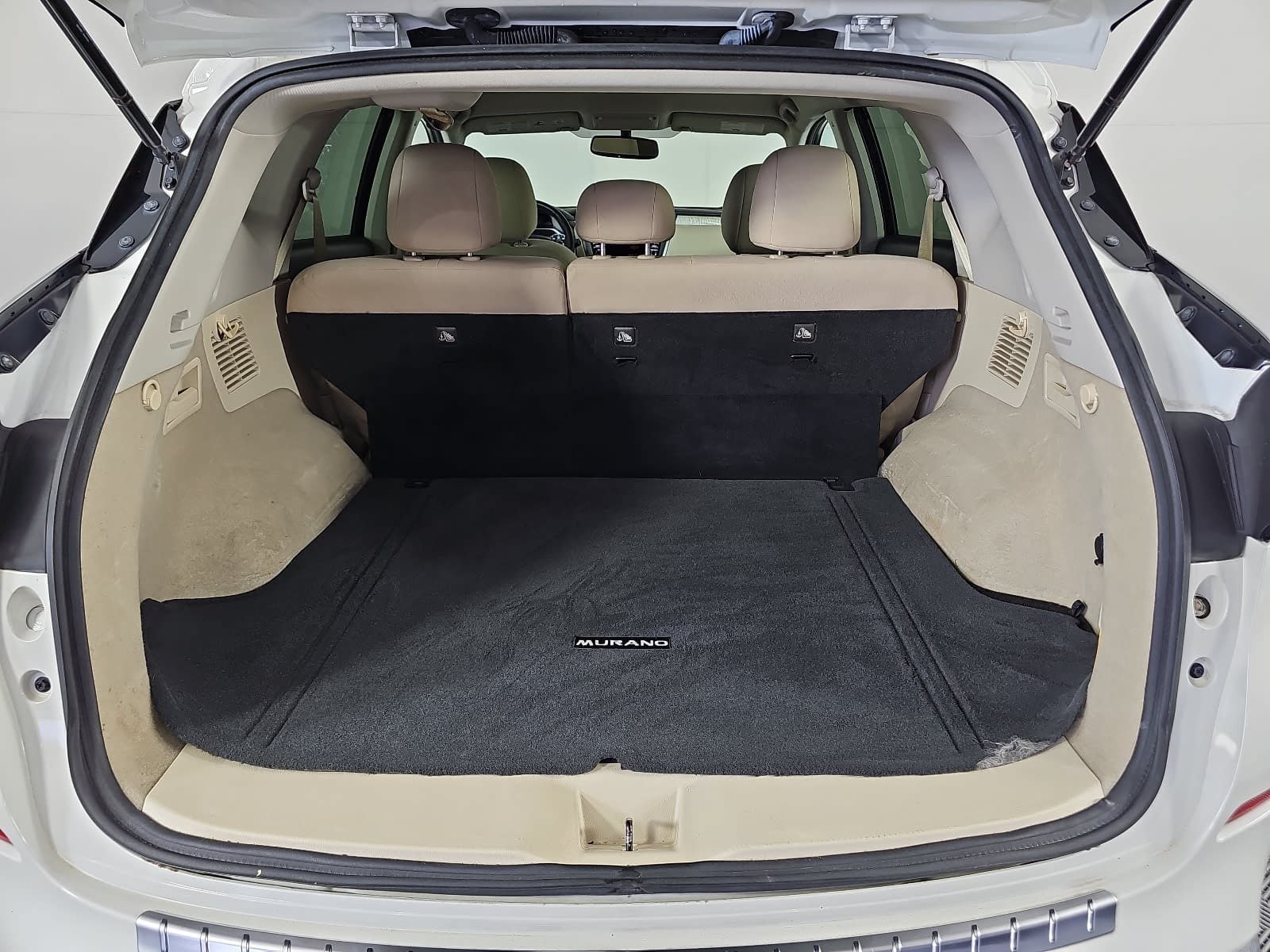 Used 2019 White Nissan SV image 12