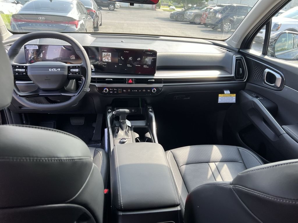 New 2026 Gray Kia S image 20