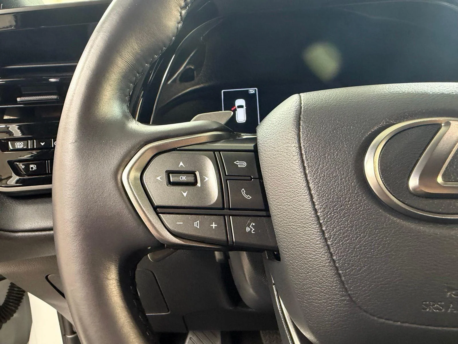 Used 2024 Wind Chill Pearl Lexus TX 350 image 29