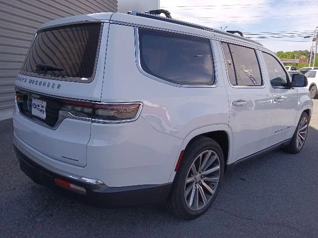 Certified Used 2022 White Jeep Series II image 3