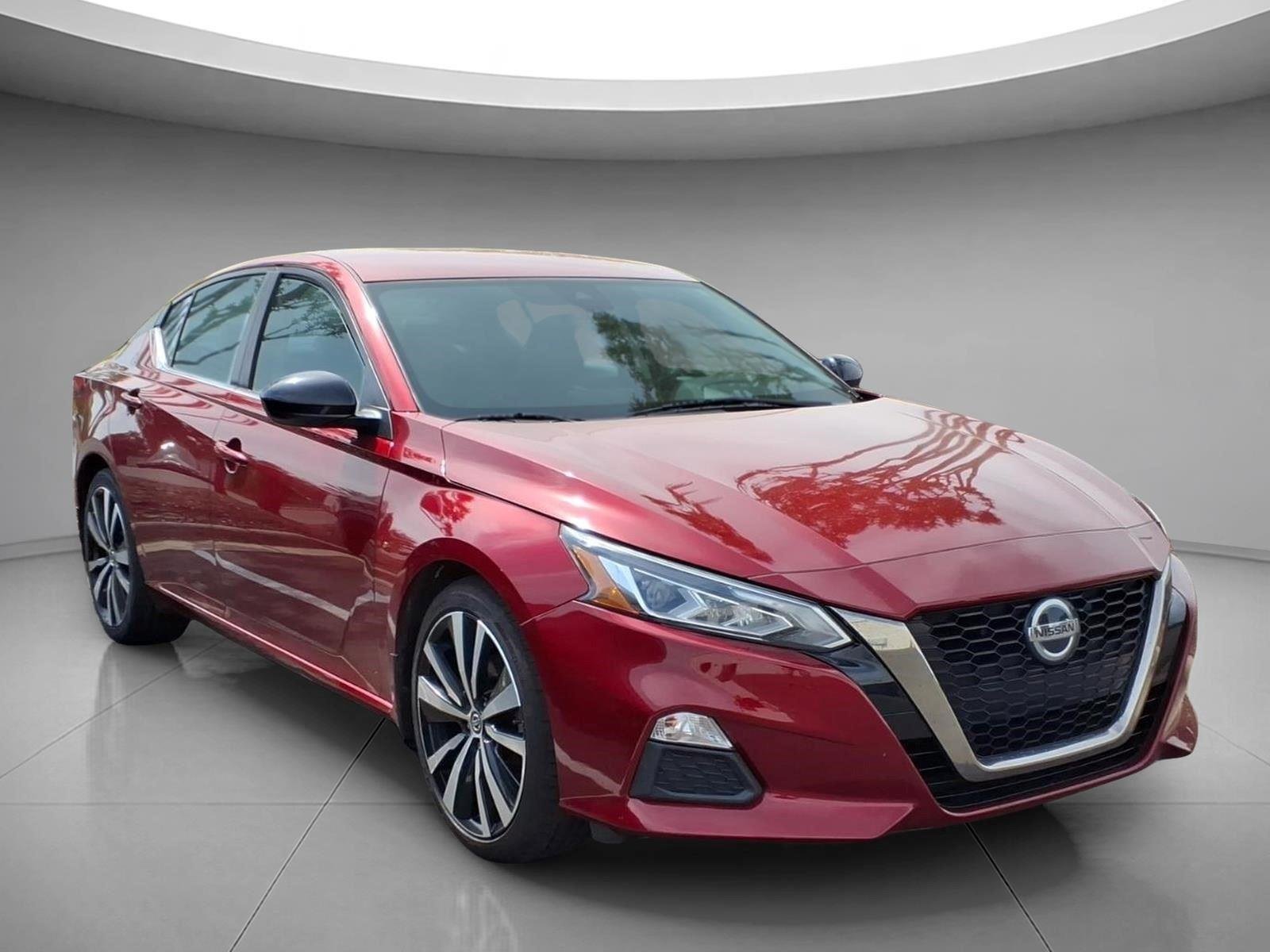 2020 Nissan Altima SR