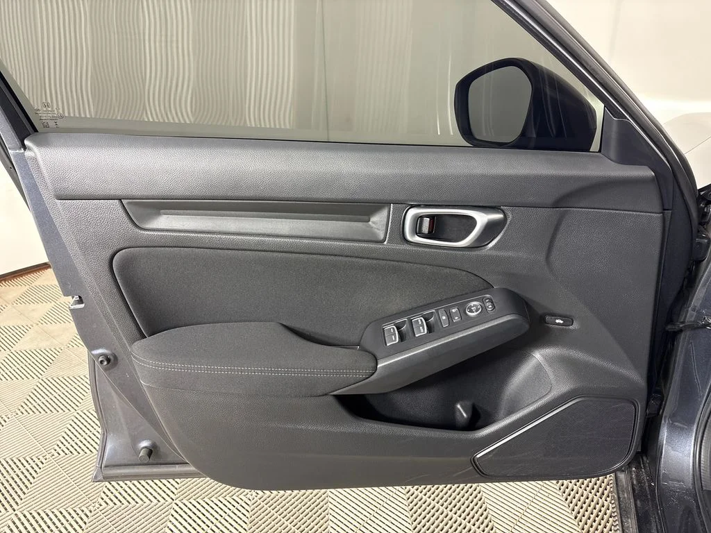 Certified Used 2023  Honda Sport image 15