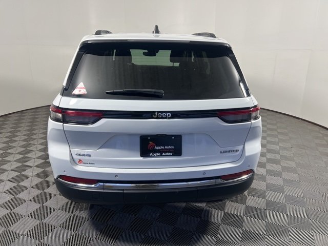 2023 Jeep Grand Cherokee Limited photo 4