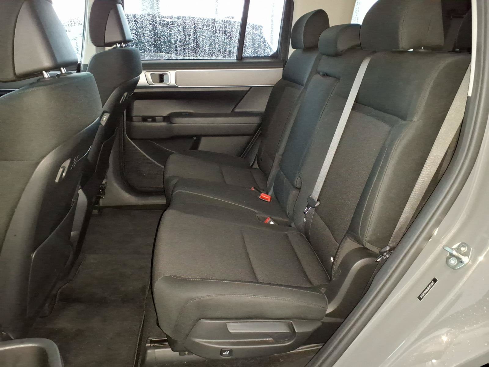 2024 Hyundai Santa Fe SE - Photo 12