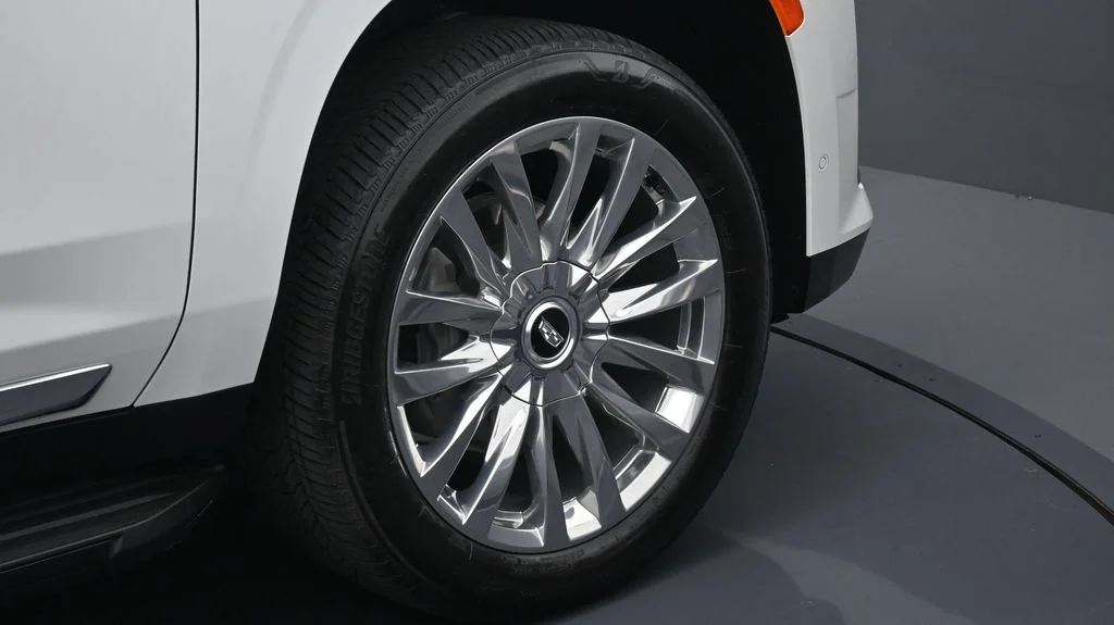 Used 2024 White Cadillac Premium Luxury image 6