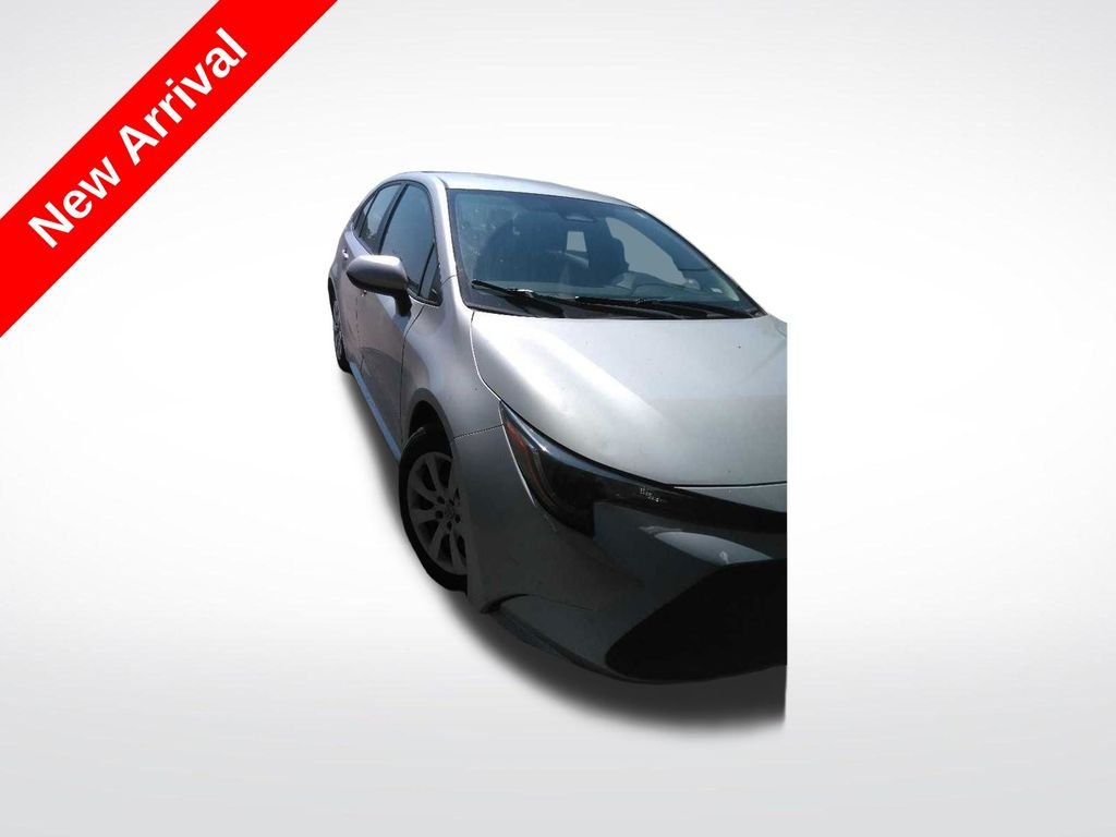 Used 2024 Silver Toyota LE image 1