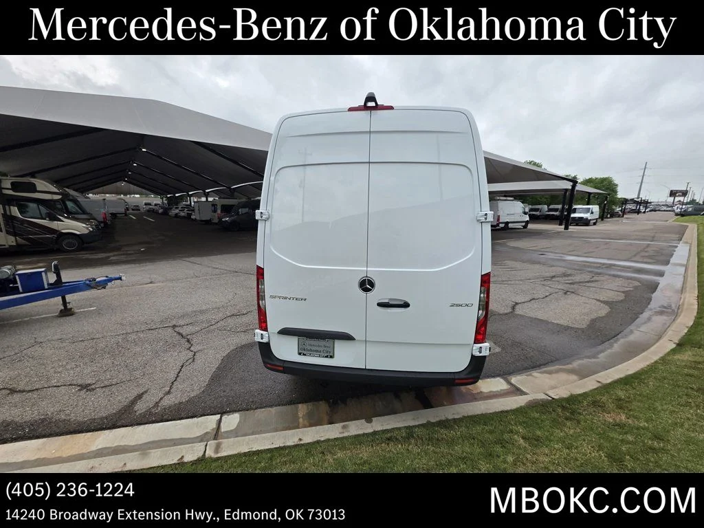 New 2026 Arctic White Mercedes-Benz Cargo 144 WB image 6