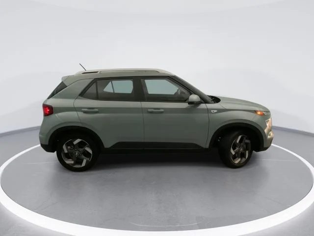 Used 2026 Green Hyundai SEL image 7