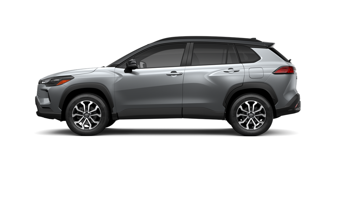 New 2026 Sonic Silver with Jet Black roof Toyota Hybrid SE image 6