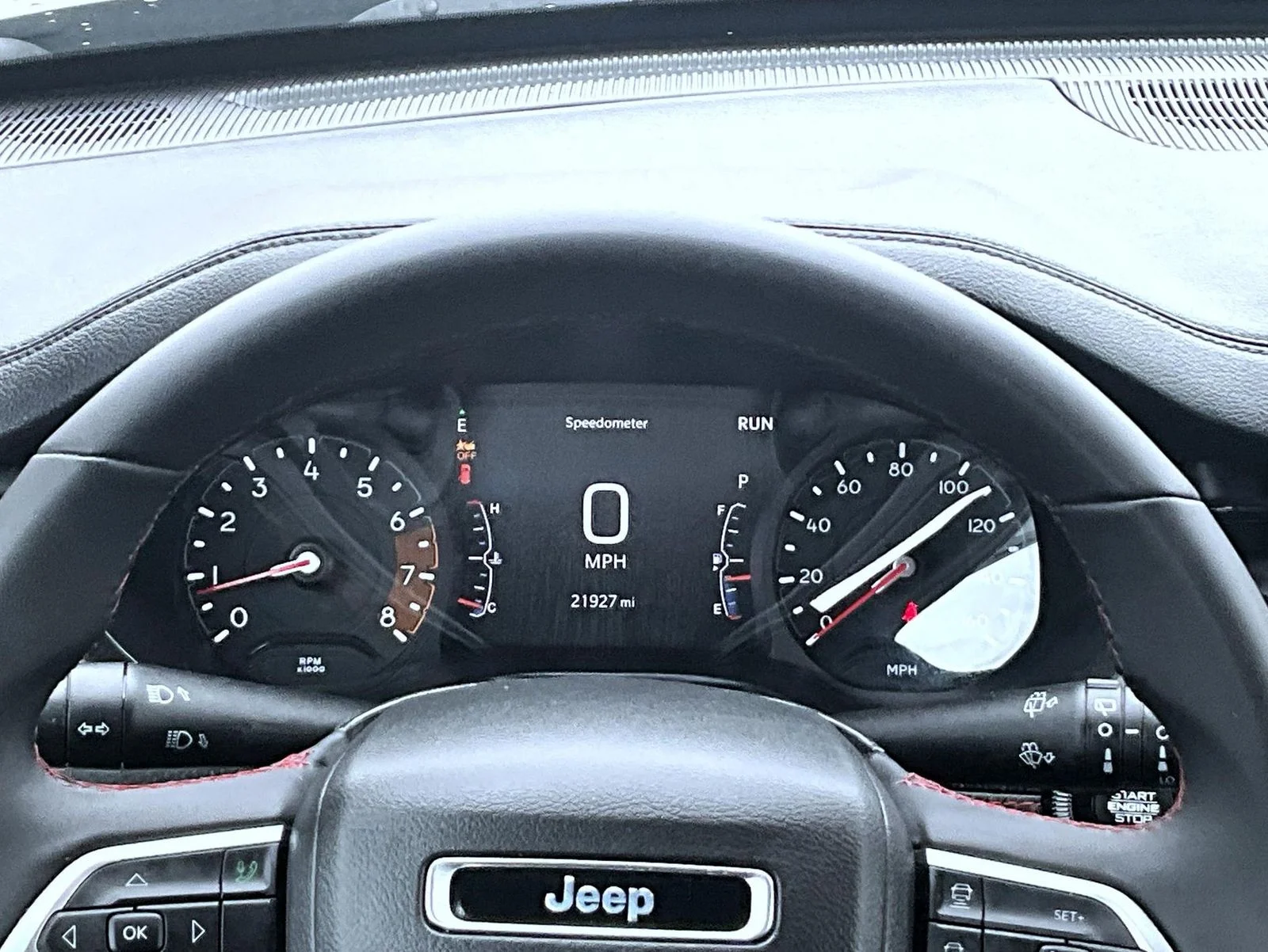 Used 2025 Silver Jeep Trailhawk image 15