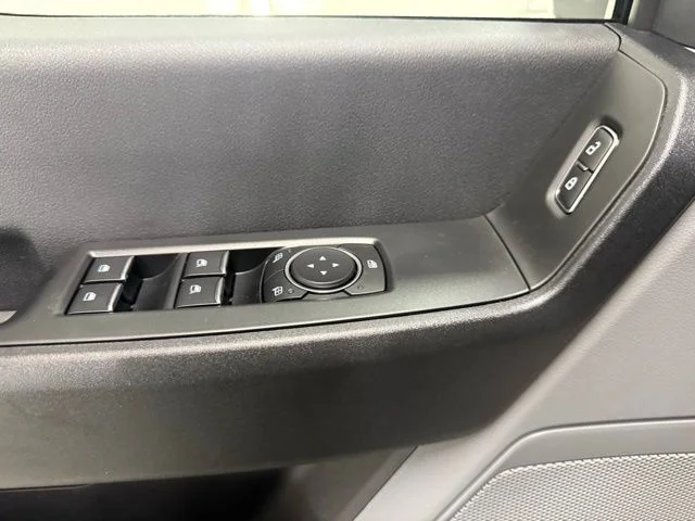 New 2026 Oxford White Ford F-450® XL image 36