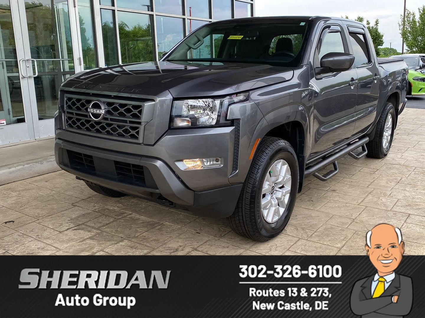 2022 Nissan Frontier SV Crew Cab 4X4 SWB's photo