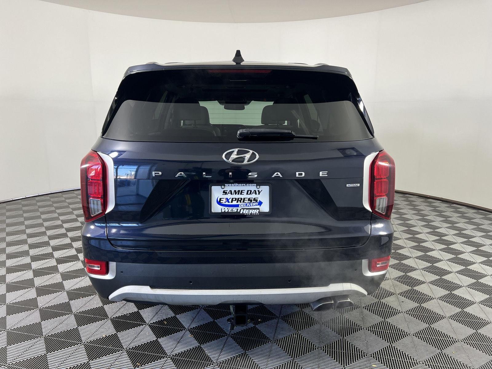 Used 2021 Gy Hyundai  image 4